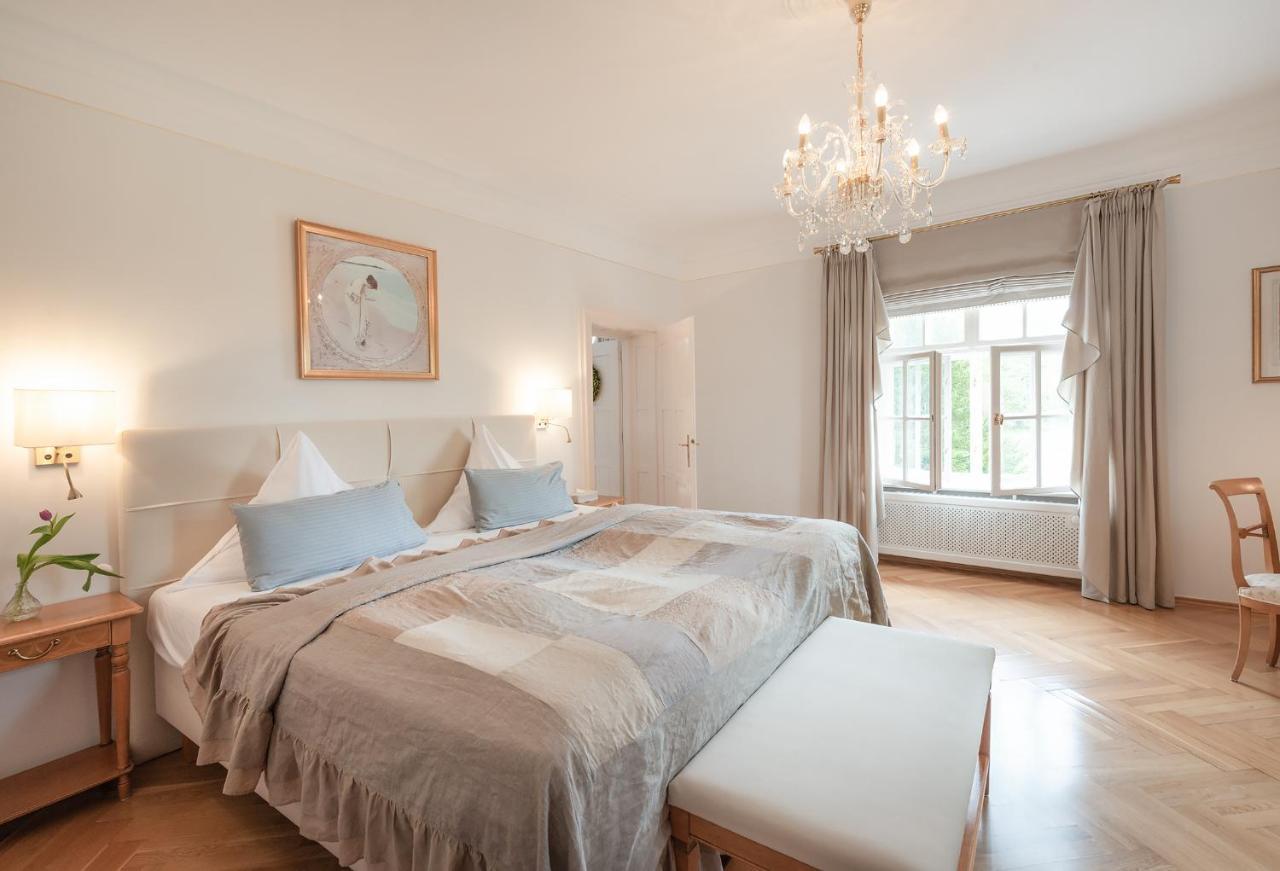 Biohotel Schlossgut Oberambach מראה חיצוני תמונה