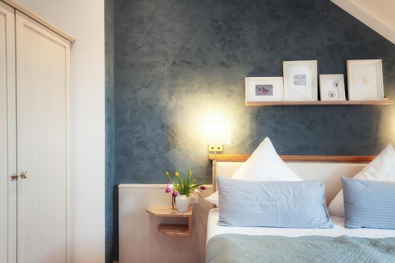 Biohotel Schlossgut Oberambach מראה חיצוני תמונה
