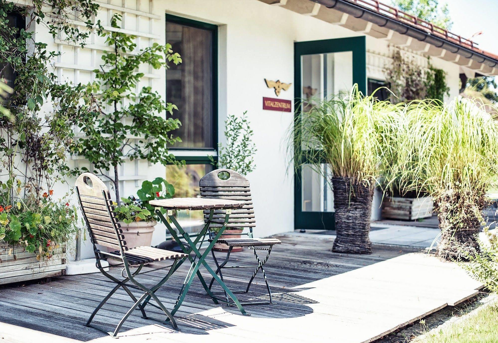 Biohotel Schlossgut Oberambach מראה חיצוני תמונה