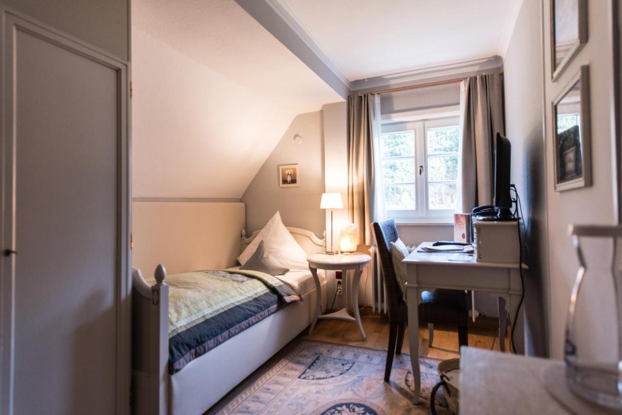 Biohotel Schlossgut Oberambach מראה חיצוני תמונה